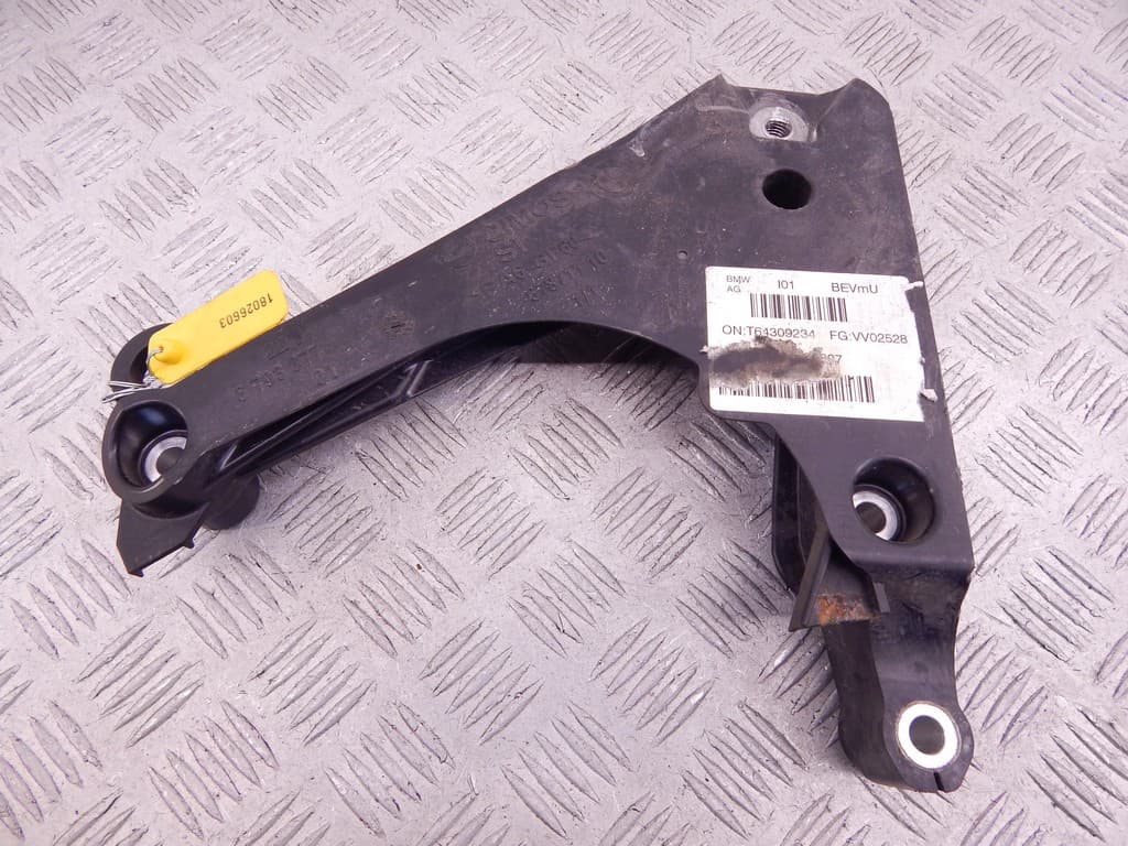 Кронштейн к BMW i3 I01 (13-17)