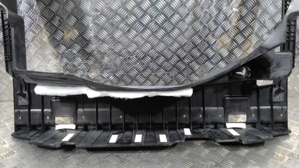 Ниша запасного колеса к Jeep Grand Cherokee WL (21-24)