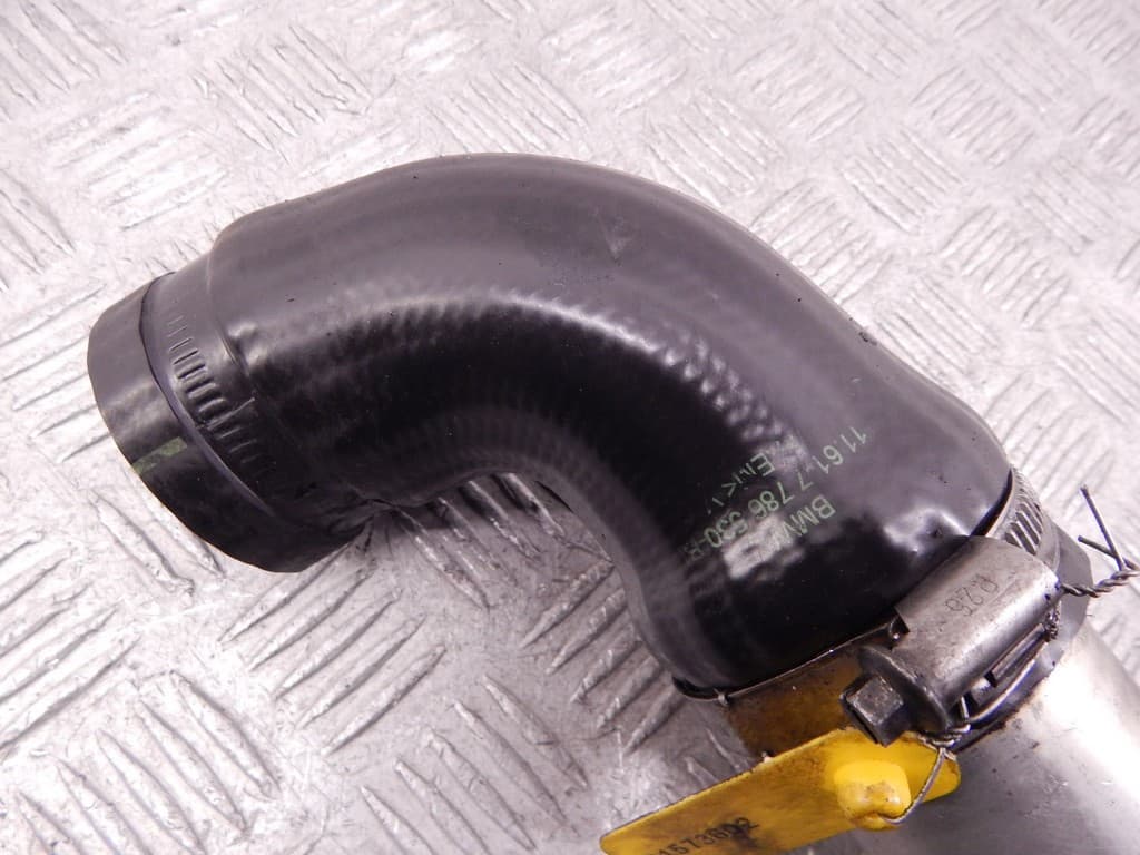 Патрубок интеркулера к BMW 5 E39 (95-00)