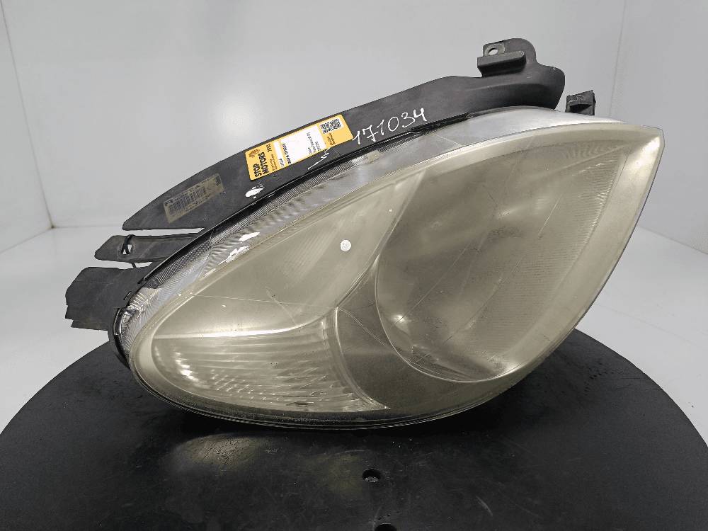 Фара правая к Citroen Xsara Picasso (99-04)