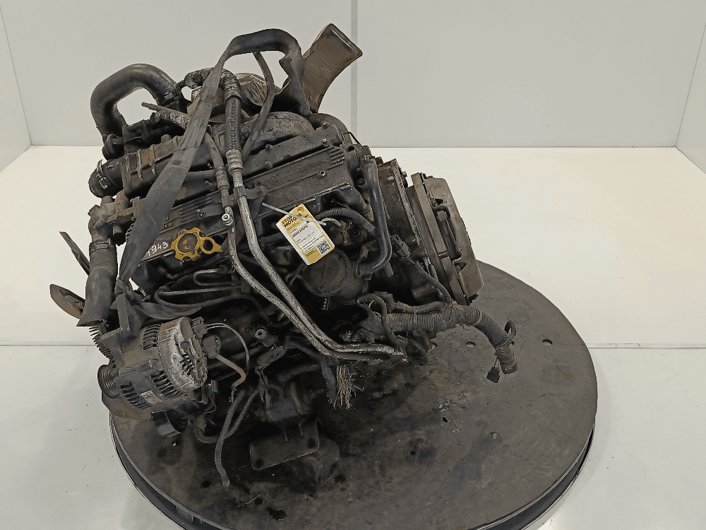 Двигатель к Jeep Cherokee KJ (01-04)