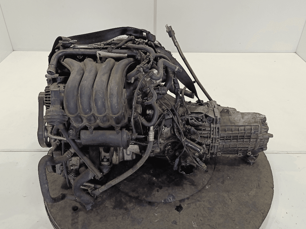 Двигатель к Audi A4 B6 (01-05)