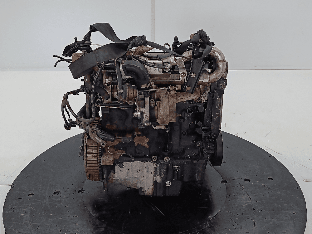 Двигатель к Nissan  Micra K11 (92-02)