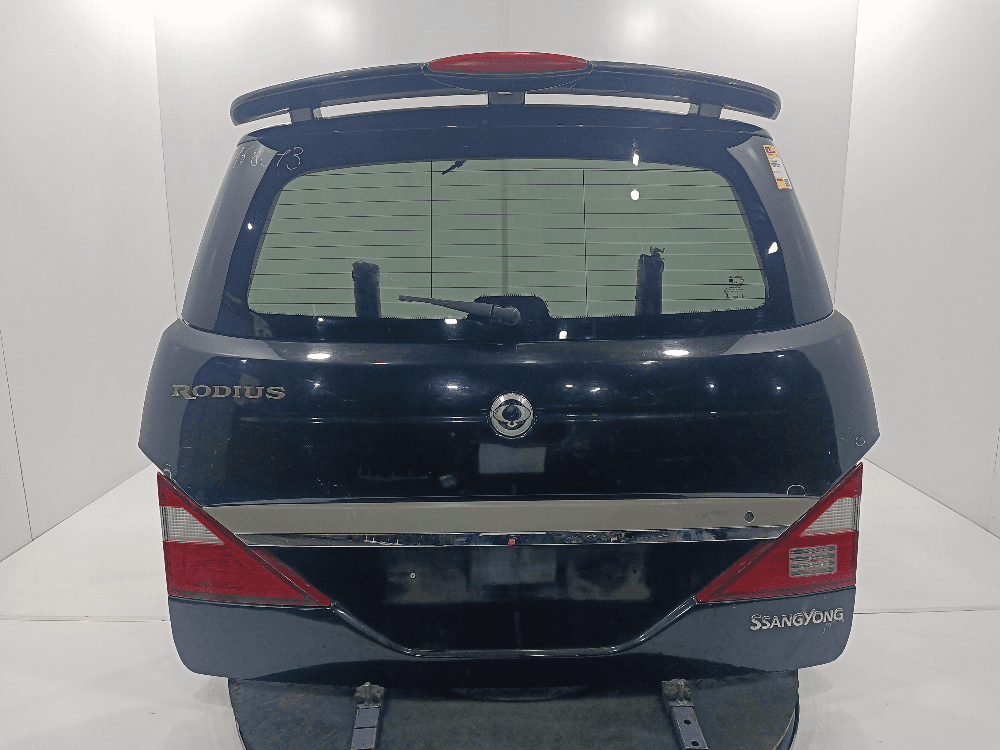Крышка багажника (дверь 3-5) к SsangYong Rodius 1 (04-07)