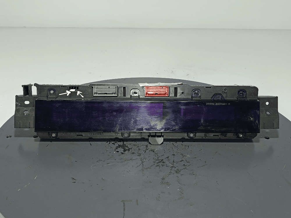 Щиток приборов (приборная панель) к Renault Espace 4 (02-06)