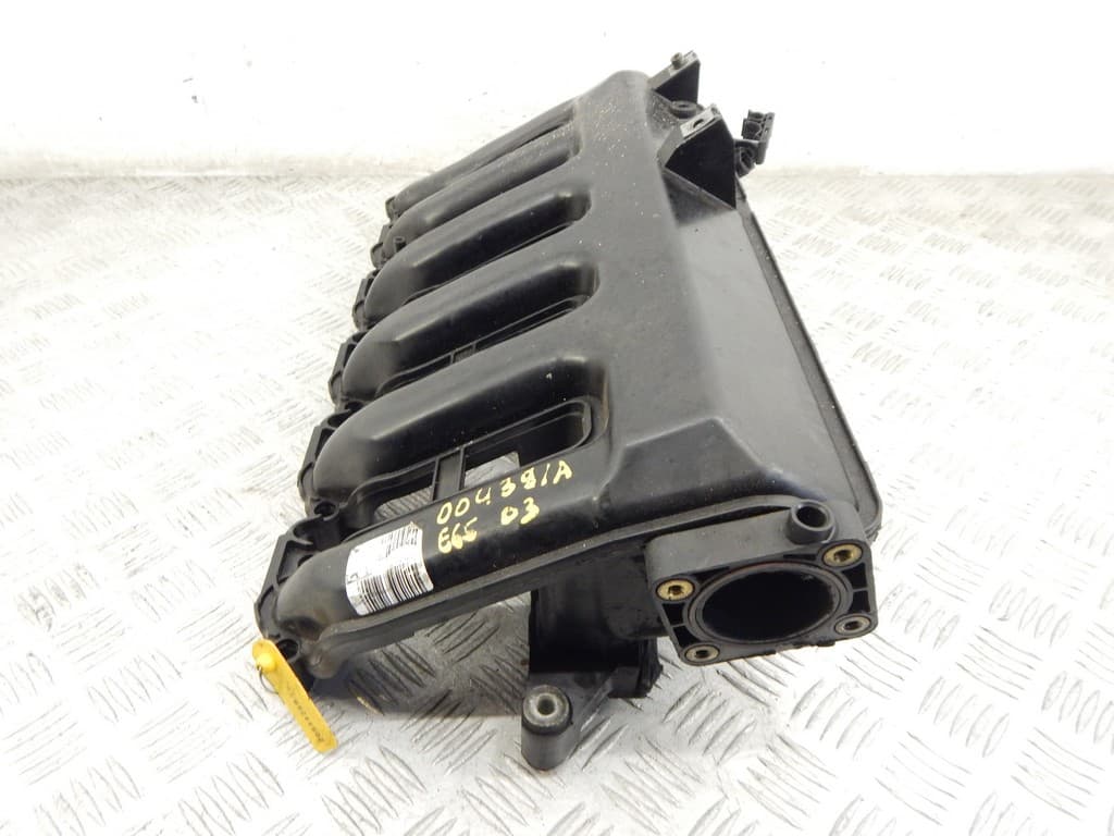 Коллектор впускной к BMW 7 E65/E66 (01-05)