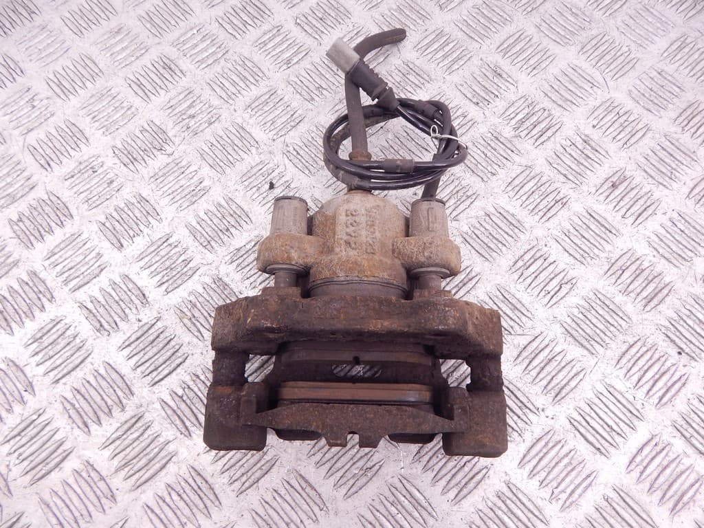 Суппорт задний правый к BMW 1 F20/F21 (11-15)