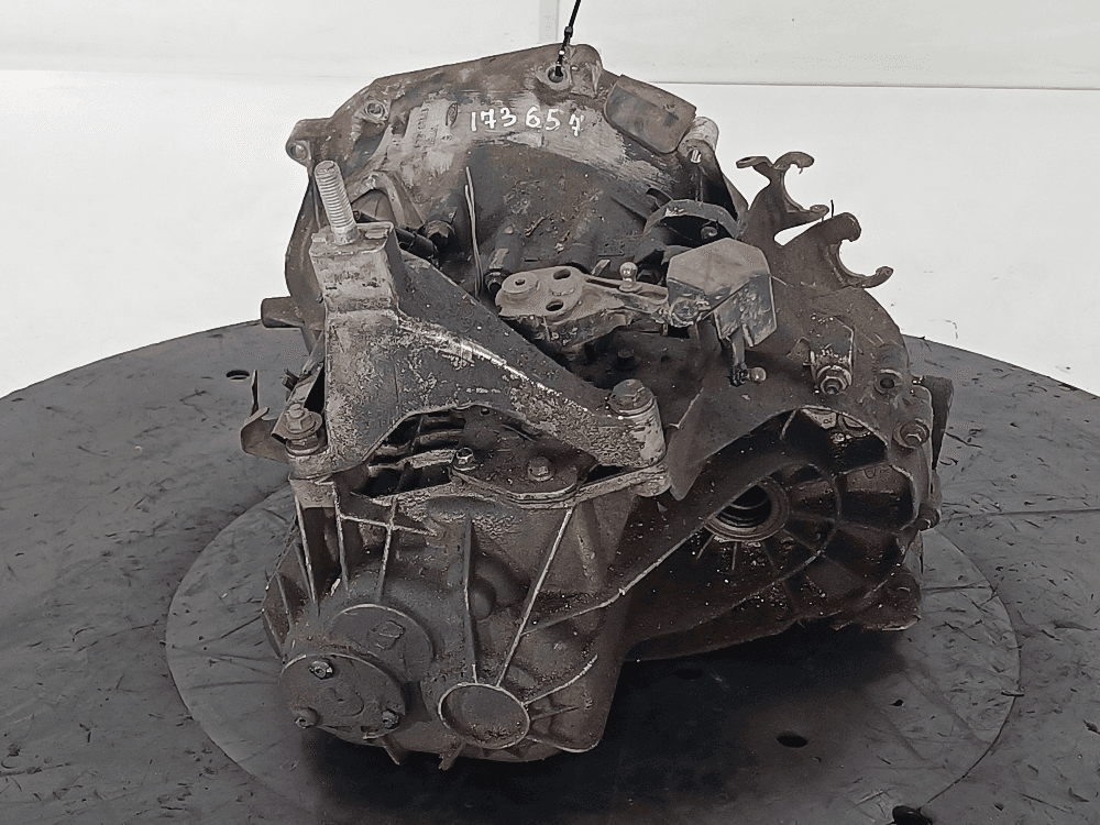 КПП механическая (МКПП) к Ford Mondeo 3 (01-03)