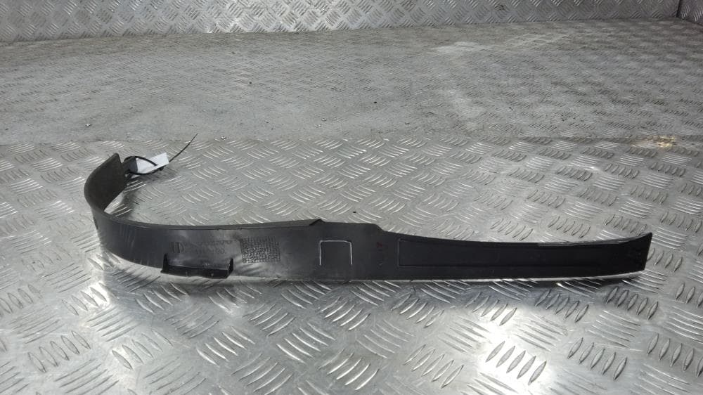 Обшивка стойки передней левой к Volvo V70 3 (07-13)