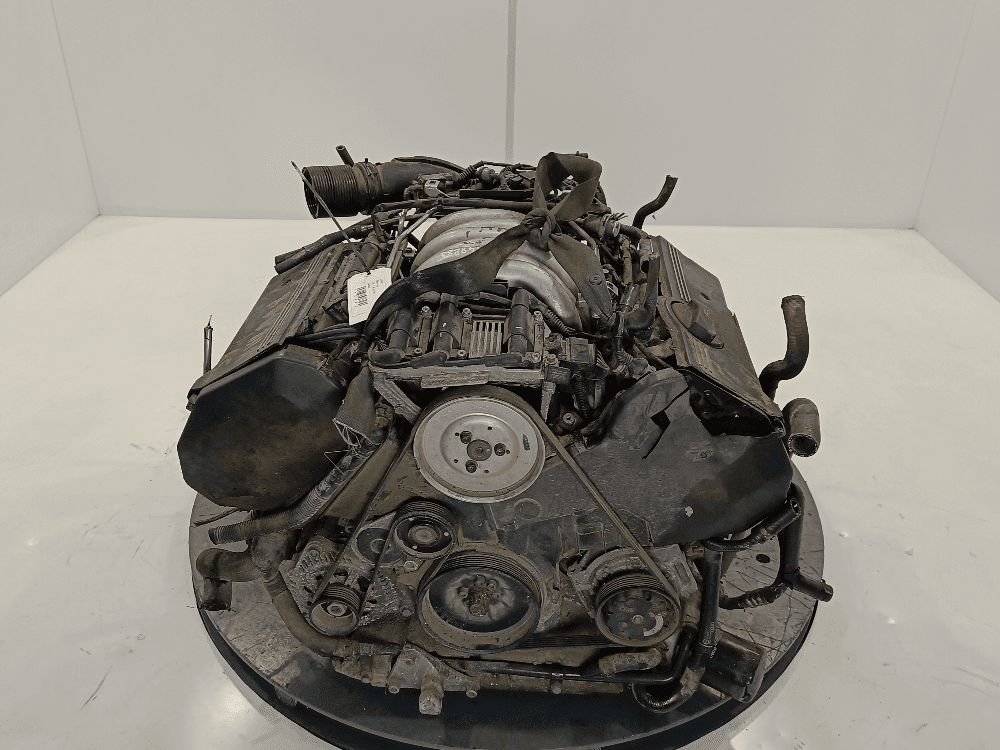 Двигатель к Audi A4 B6 (01-05)