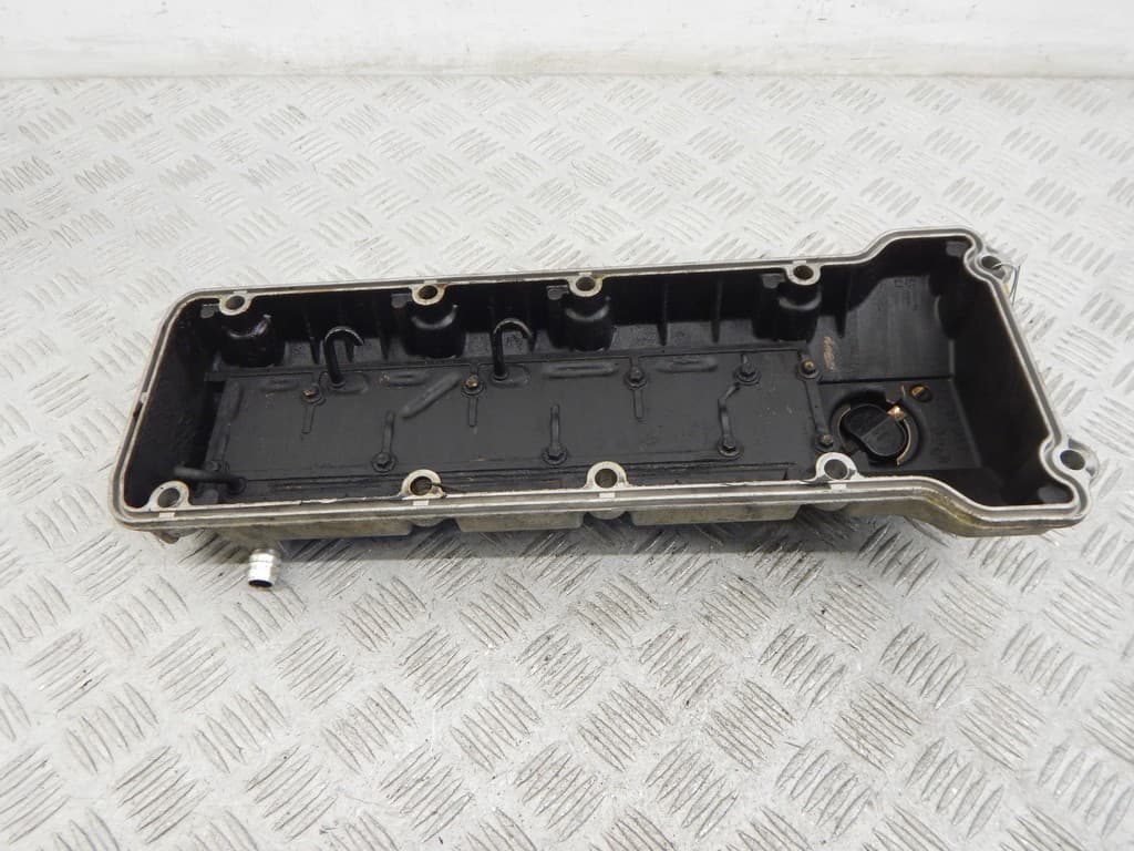 Клапанная крышка к BMW 3 E36 (90-00)