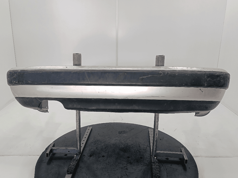 Бампер задний к Audi 100 C4 (90-94)