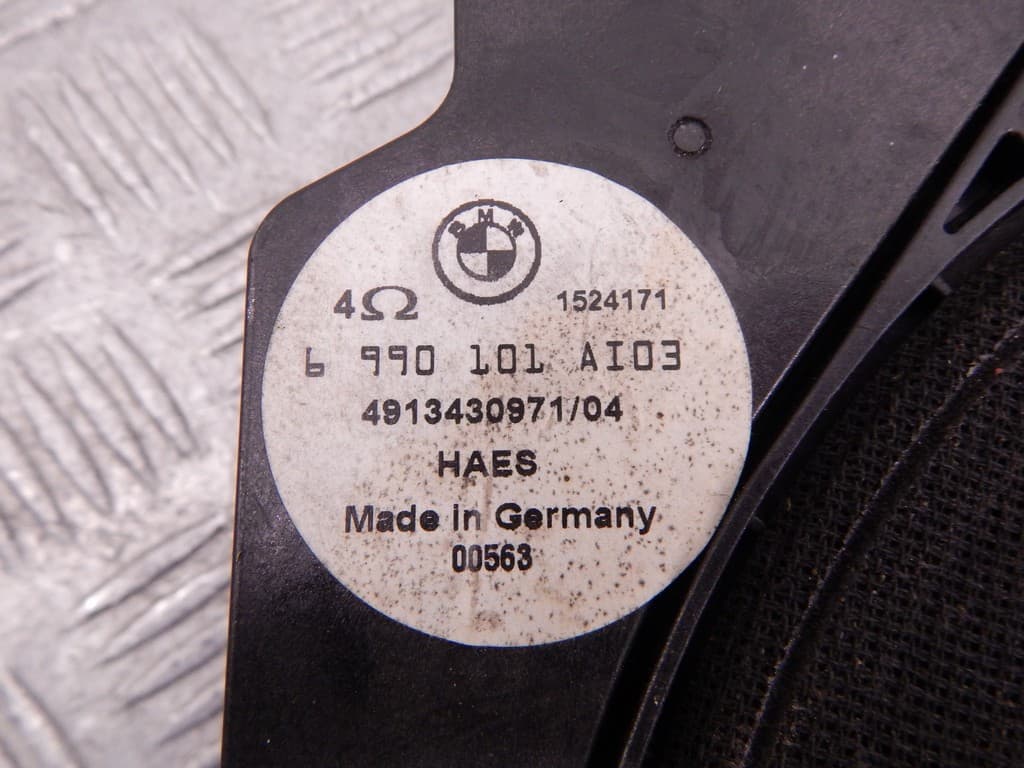 Сабвуфер к BMW X3 E83 (03-06)