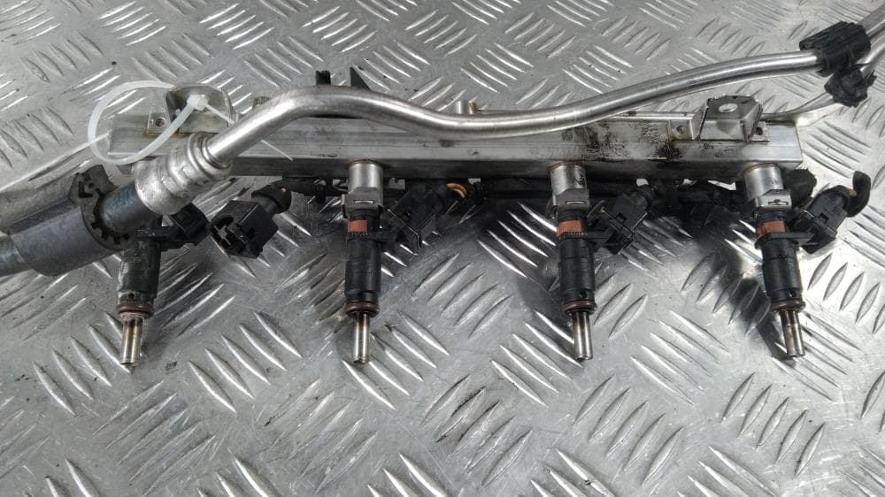 Топливная рампа к BMW 3 E90/E91/E92/E93 (05-10)