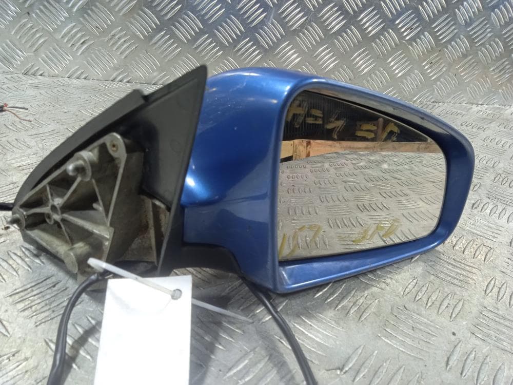 Зеркало наружное правое к Audi A4 B6 (01-05)