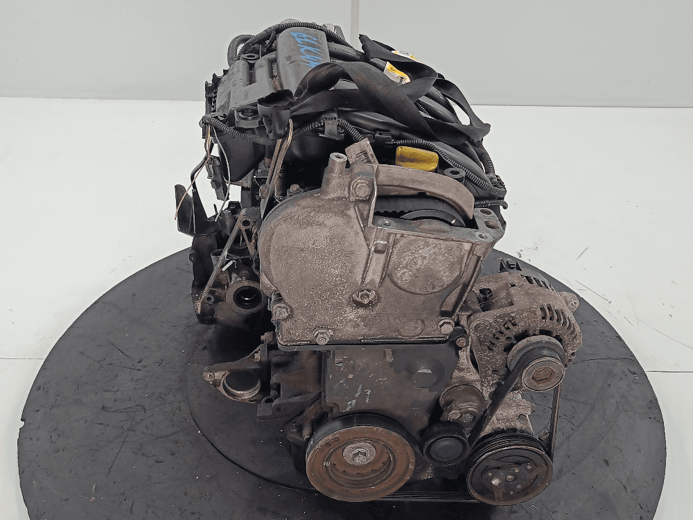 Двигатель к Renault Megane 2 (02-06)