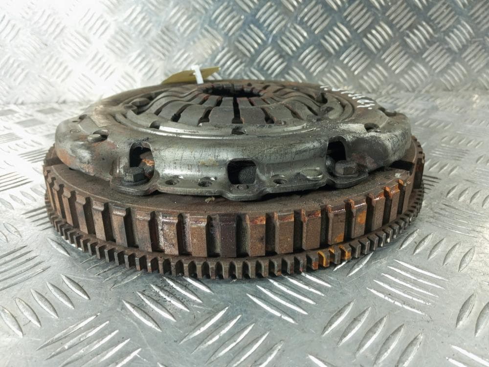 Маховик к Renault Clio 3 Рестайлинг (09-12)