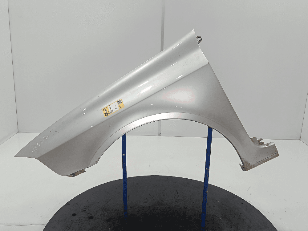 Крыло переднее левое к Renault Laguna 2 (01-05)