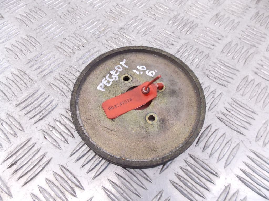 Шкив помпы к Peugeot 205 (83-98)