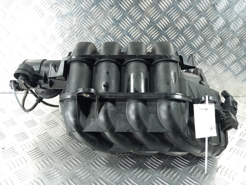 Коллектор впускной к Volkswagen Golf 5 (03-09)