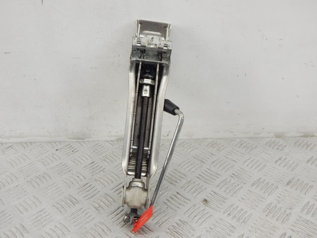 Домкрат к Audi A6 C5/4B Рестайлинг (01-04)