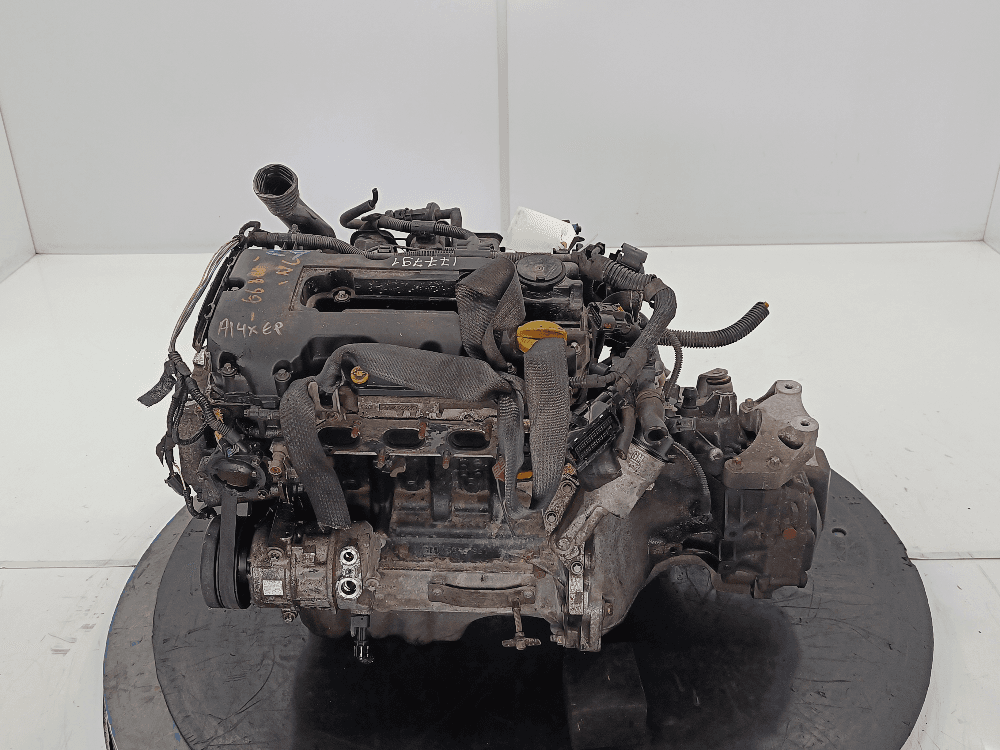 Двигатель к Opel Corsa D (06-11)