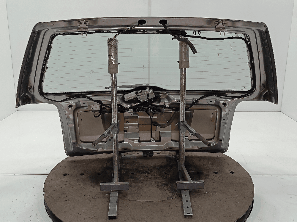 Крышка багажника (дверь 3-5) к Volkswagen Passat B5+ Рестайлинг (00-05)