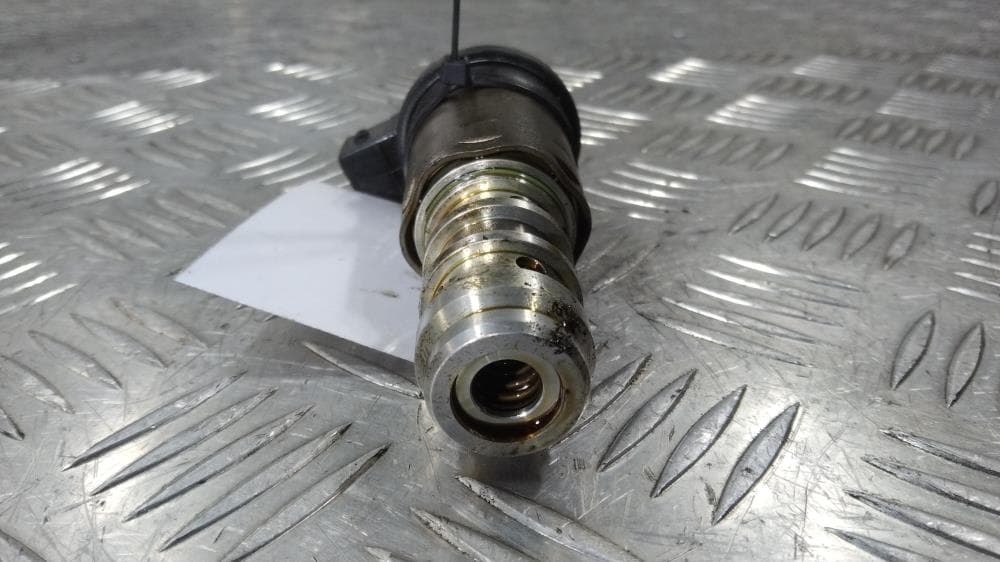 Клапан фазорегулятора к BMW 3 E90/E91/E92/E93 (05-10)