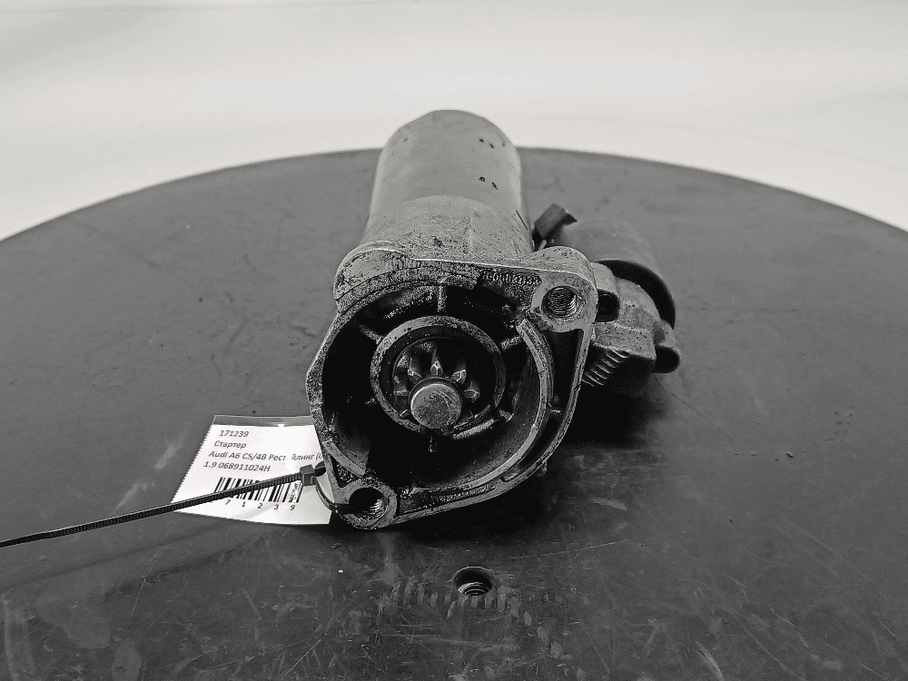 Стартер к Audi A6 C5/4B Рестайлинг (01-04)