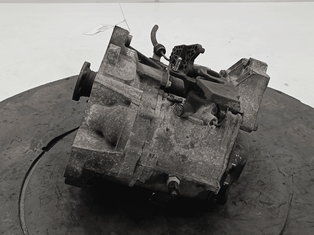 КПП механическая (МКПП) к Volkswagen Golf 5 (03-09)