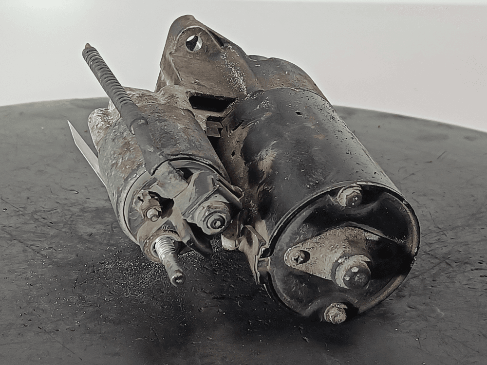 Стартер к Renault Megane 2 (02-06)