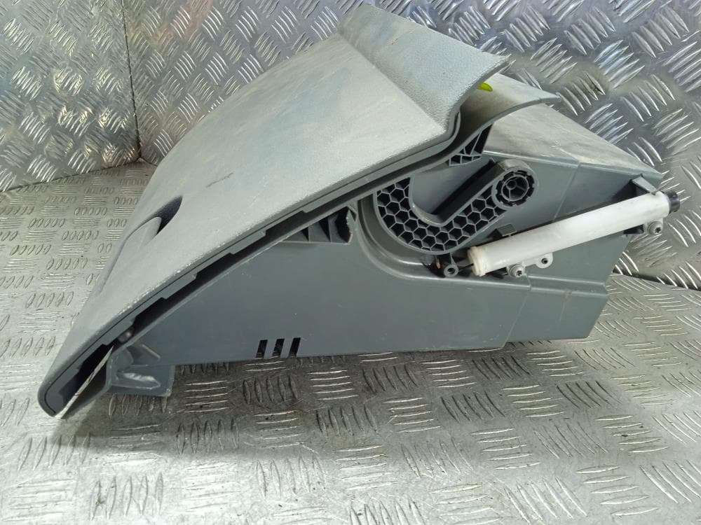 Бардачок к Ford Kuga 2 (12-16)
