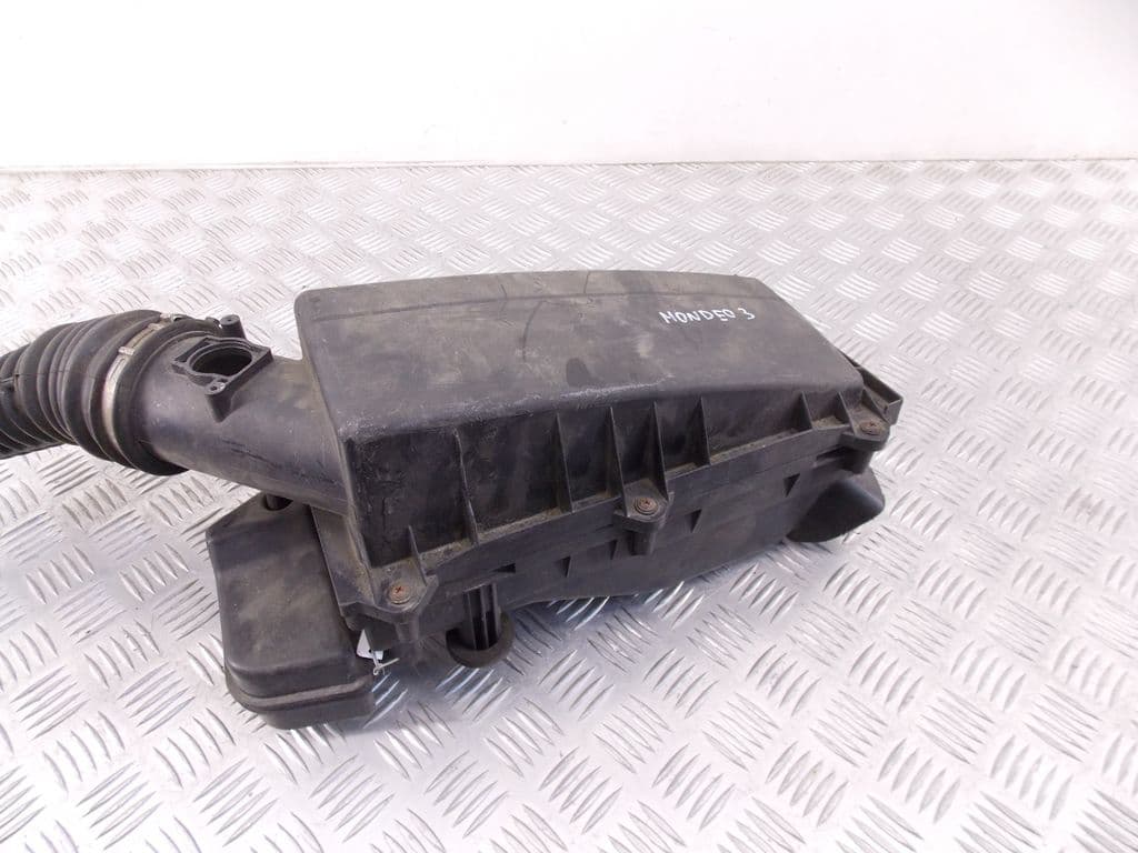 Корпус воздушного фильтра к Ford Mondeo 3 (01-03)