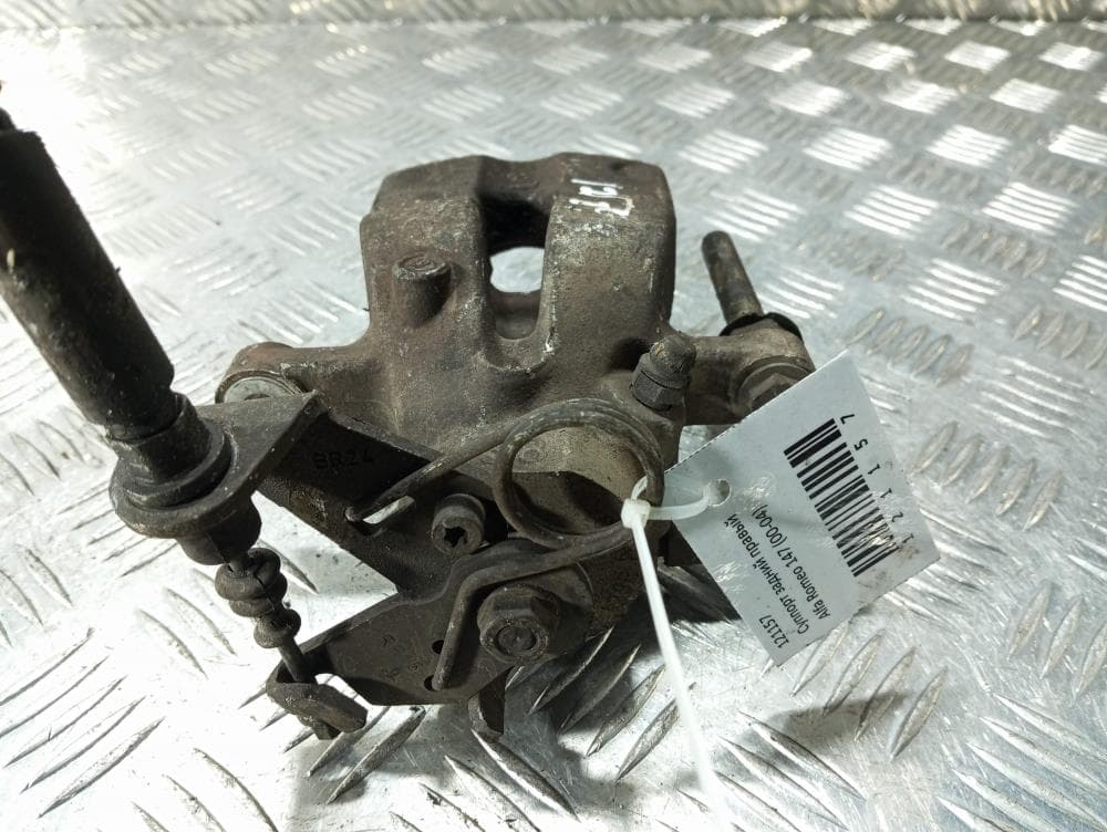 Суппорт задний правый к Alfa Romeo 147 (00-04)