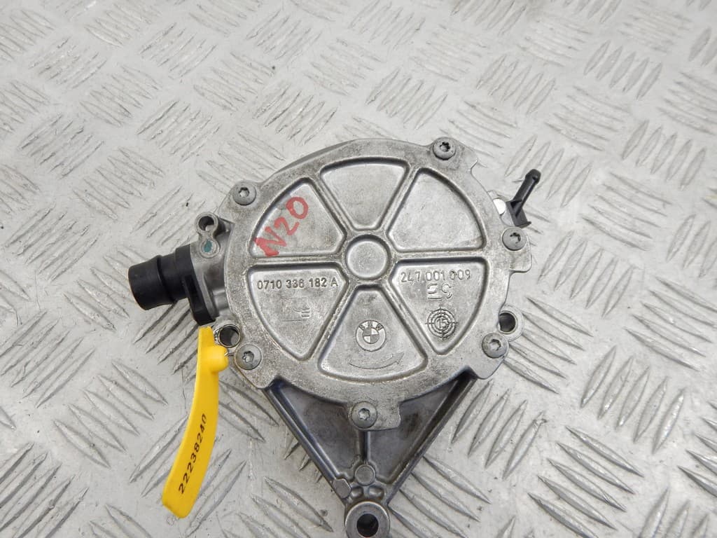 Насос вакуумный к BMW 5 F10/F11/F07 Рестайлинг (13-17)