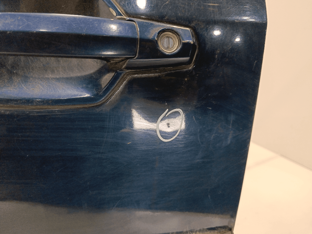 Дверь передняя левая к Hyundai Terracan (01-04)