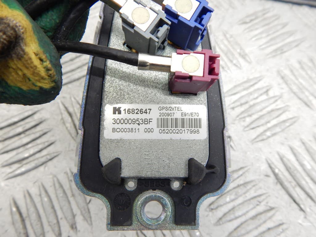 Антенна к BMW X5 E70 (06-10)