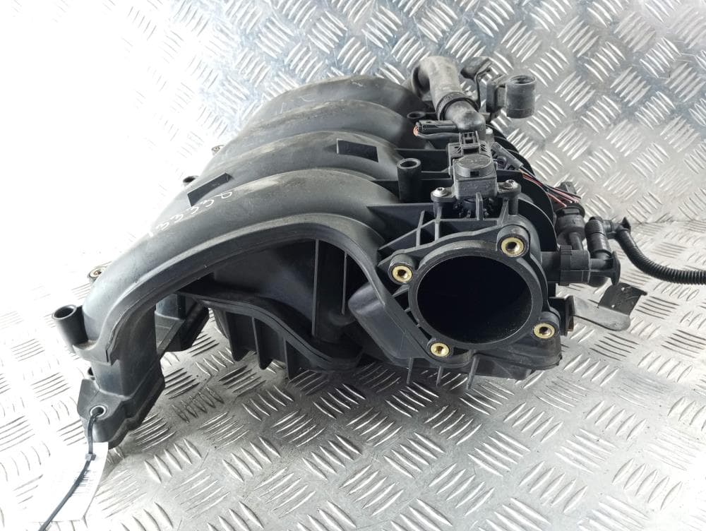 Коллектор впускной к BMW 3 E90/E91/E92/E93 (05-10)