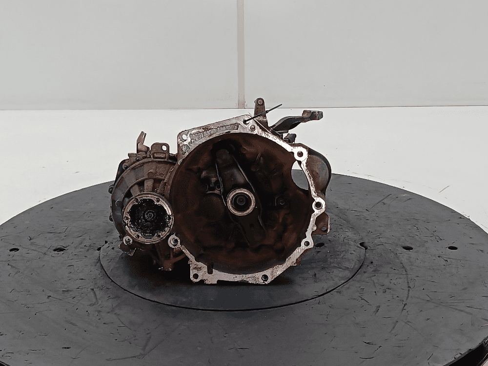 КПП механическая (МКПП) к Volkswagen Golf 5 (03-09)