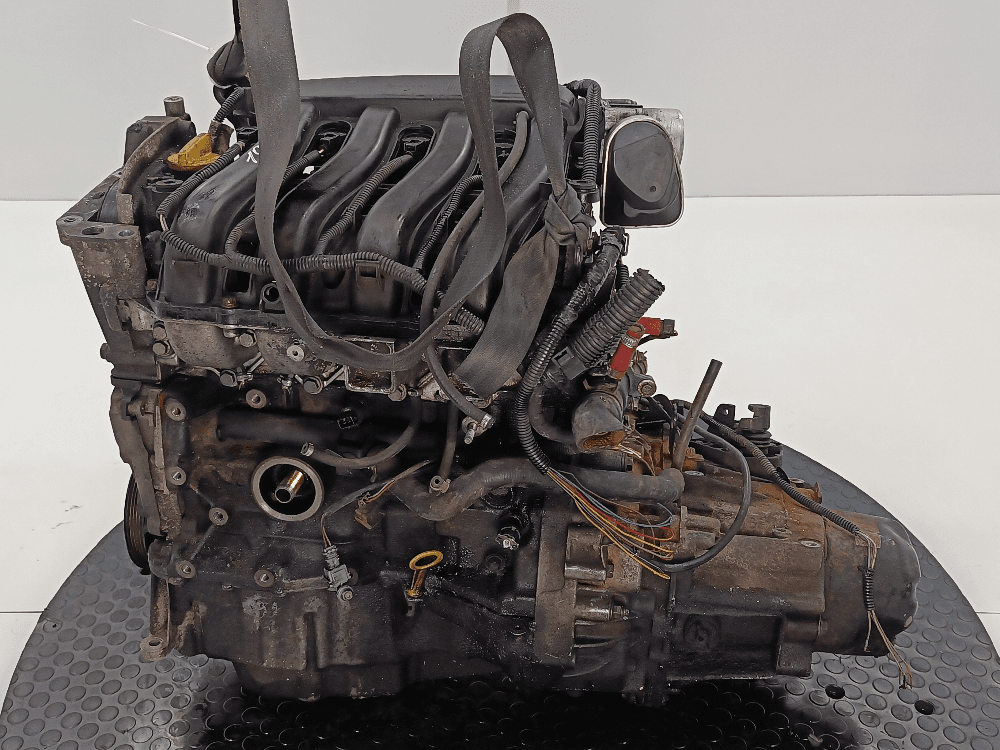Двигатель к Renault Megane 2 (02-06)