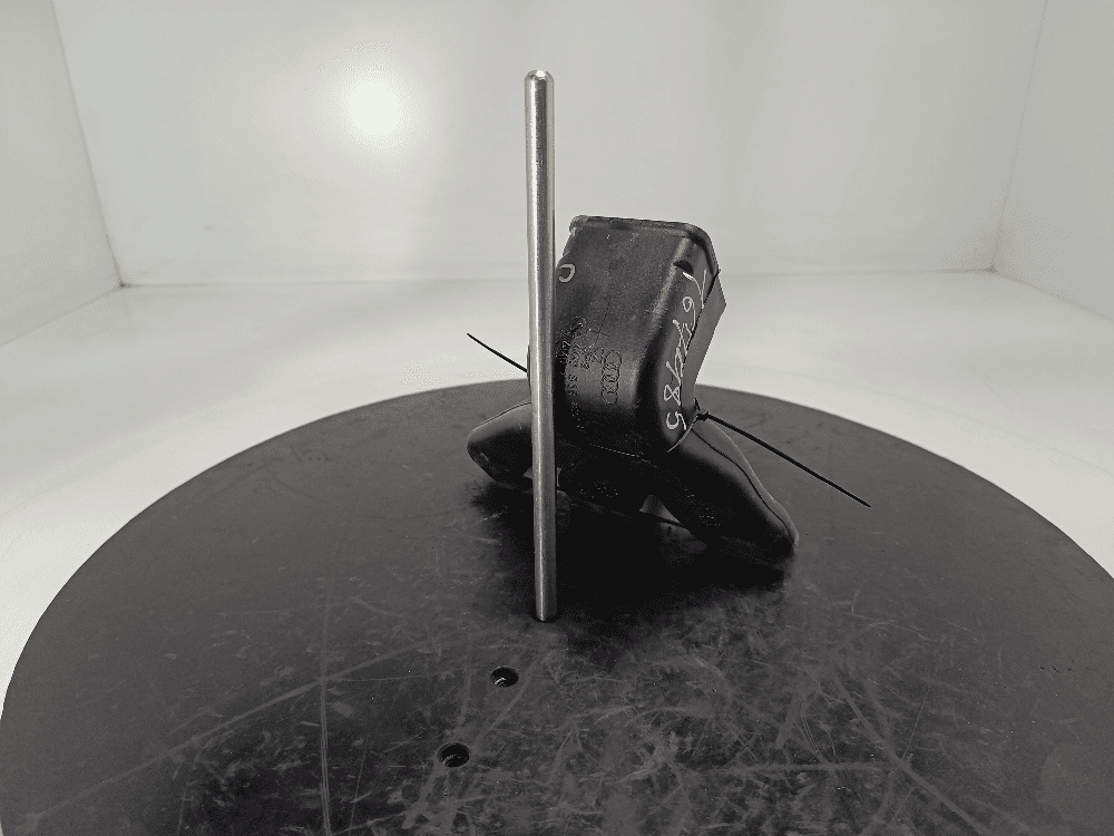 Воздуховод к Volkswagen Touareg 3 (18-24)