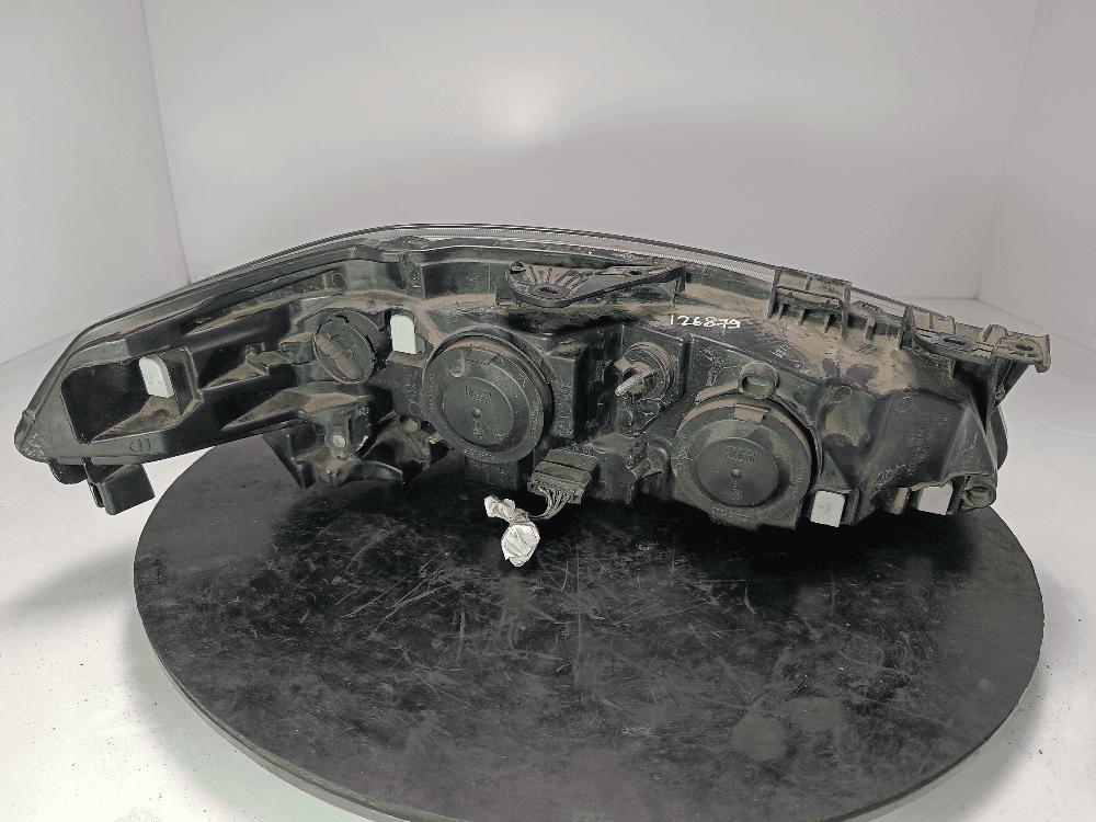 Фара левая к Renault Laguna 2 (01-05)
