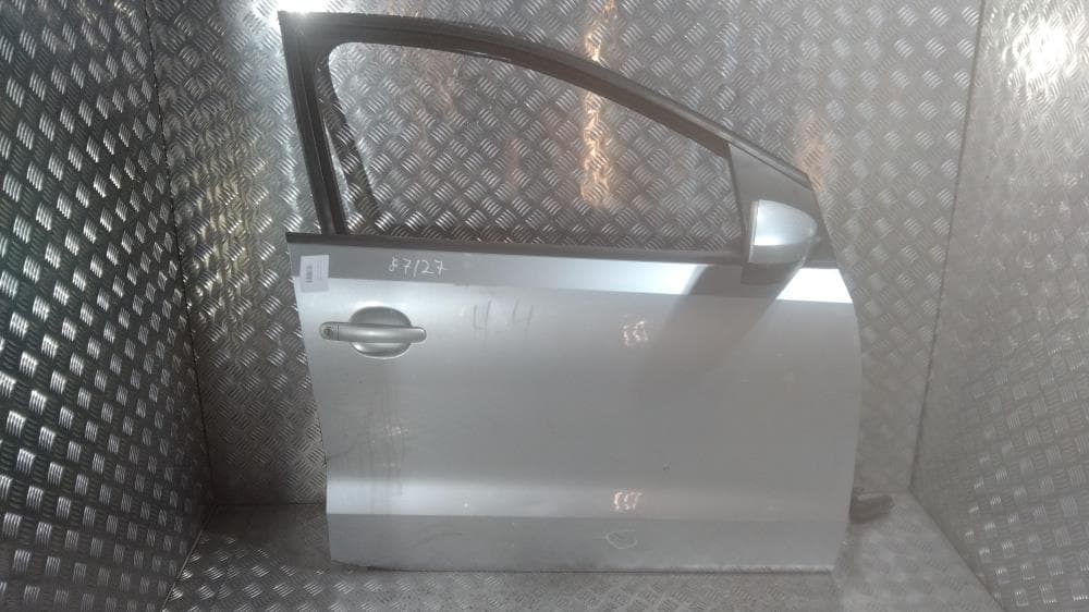 Дверь передняя правая к Volkswagen Polo 5 (09-15)