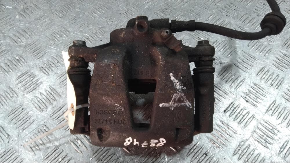 Суппорт передний левый к Fiat Stilo (01-10)