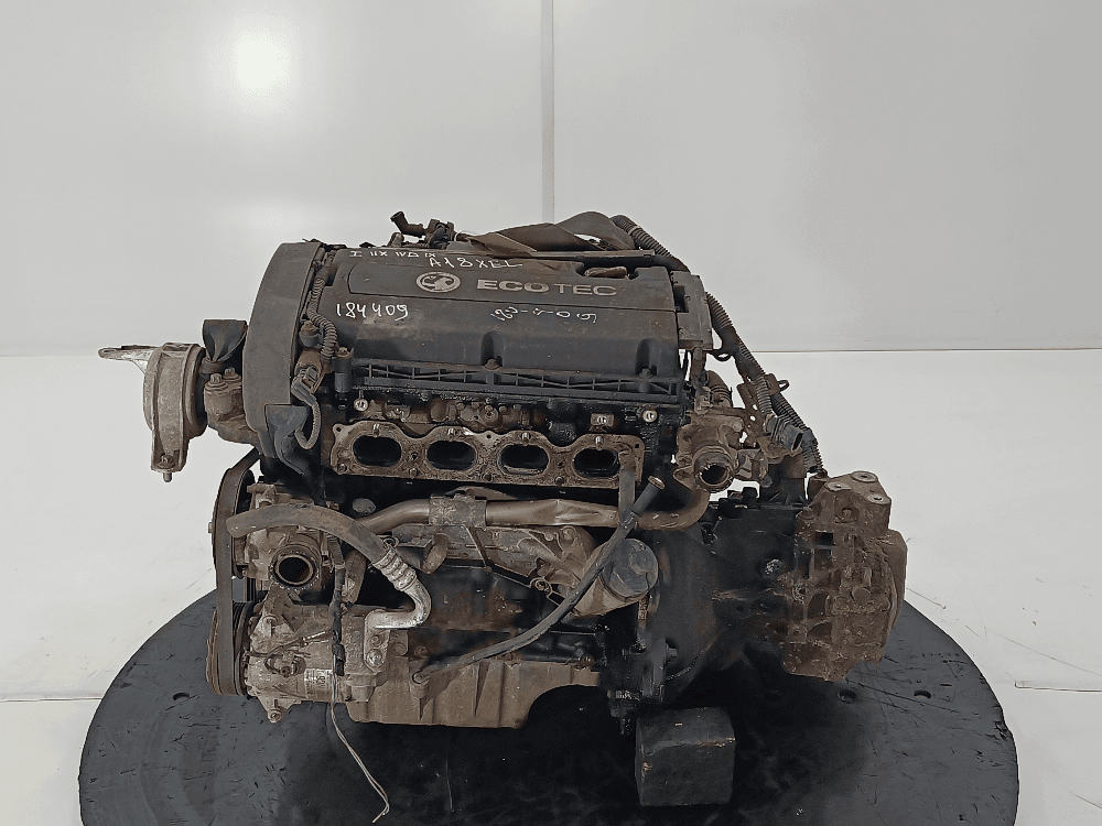 Двигатель к Opel Zafira B Рестайлинг (08-12)