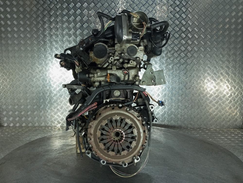 Двигатель к Renault Megane 2 (02-06)