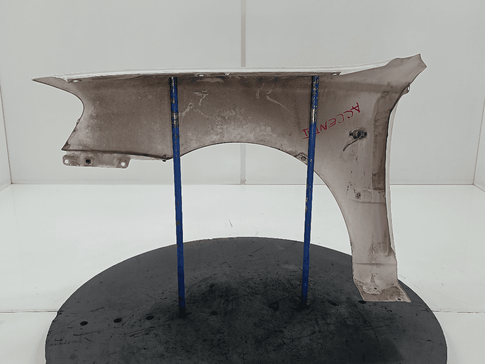 Крыло переднее правое к Hyundai Accent 2 (99-05)