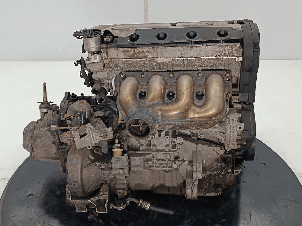 Двигатель к Citroen C5 1 (01-04)