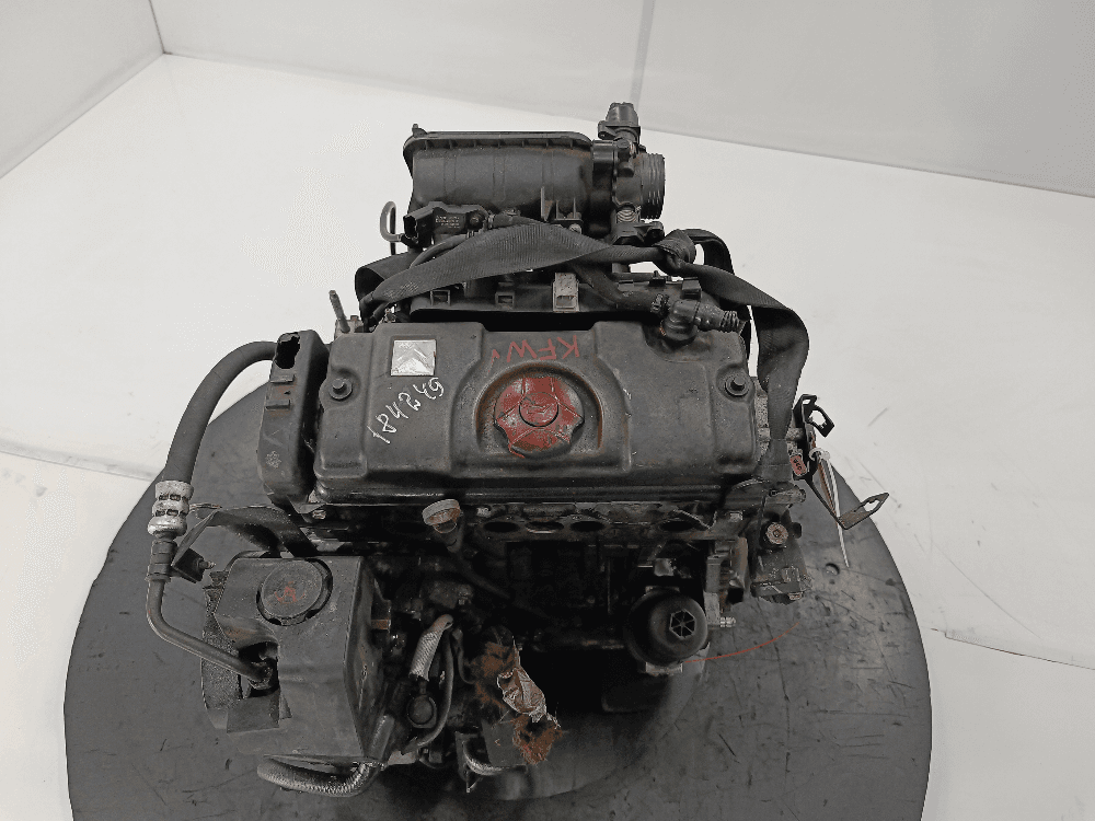 Двигатель к Peugeot 206 1 (98-03)