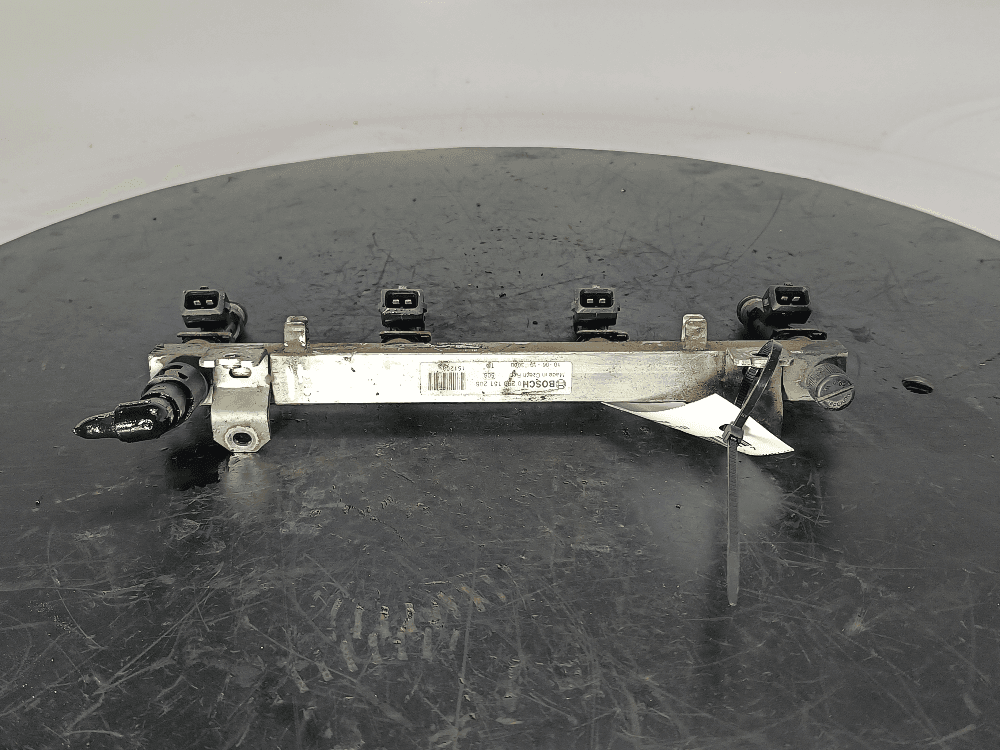 Топливная рампа к Opel Corsa D (06-11)